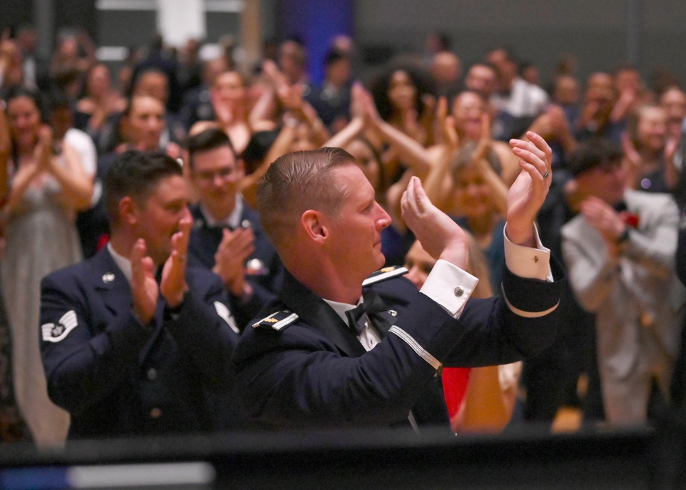 Team McChord celebrates Air Force’s 75th birthday