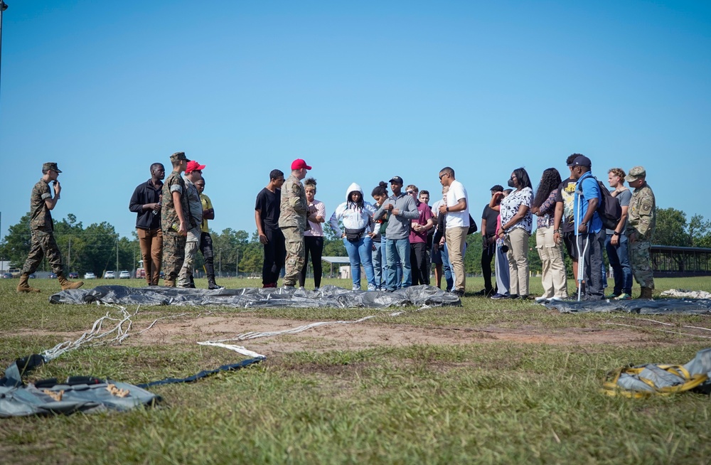 Fort Bragg hosts high school, college students during Meet Your Army Day 2022