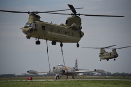 Chinook sling loads Shooting Star