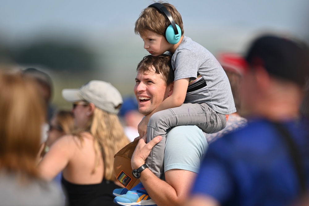 Joint Base Andrews celebrates Air &amp; Space Expo's DoD Day