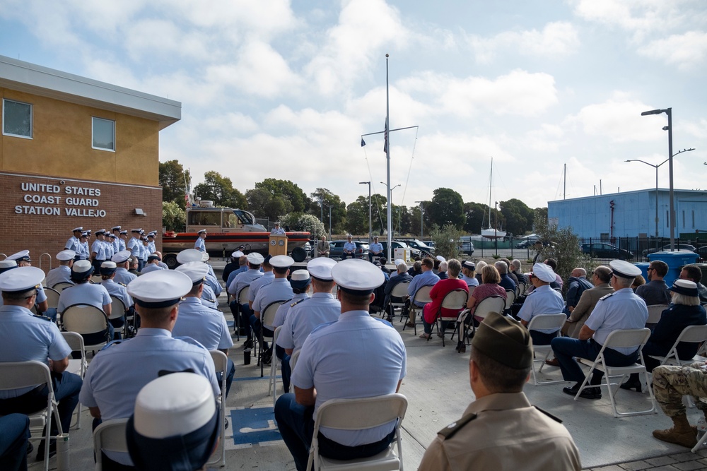 Coast Guard holds ribbon cutting ceremony for new Vallejo search and rescue facility 