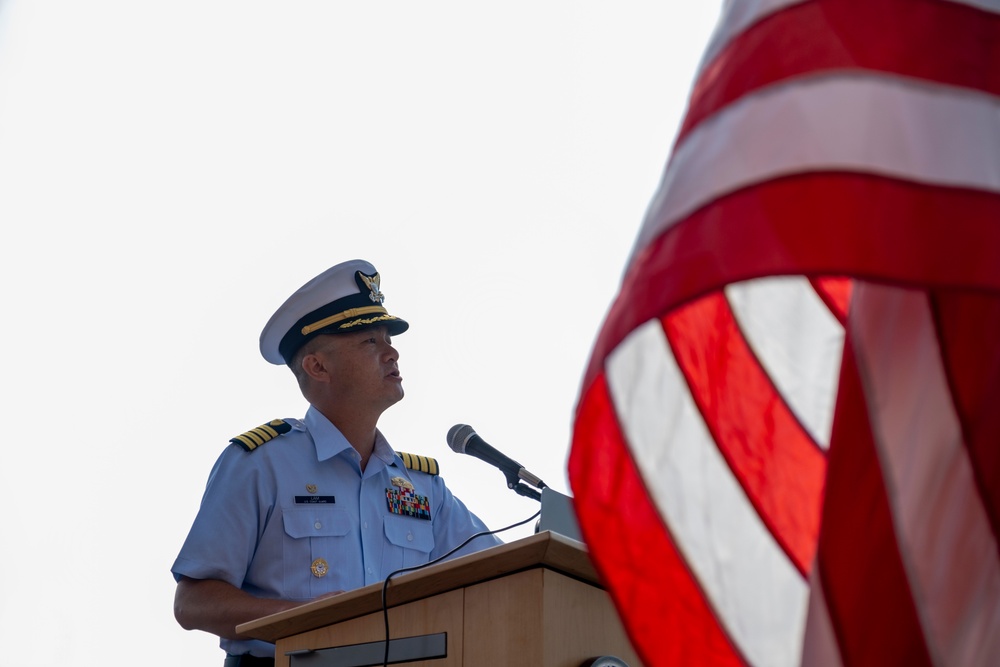 Coast Guard holds ribbon cutting ceremony for new Vallejo search and rescue facility 