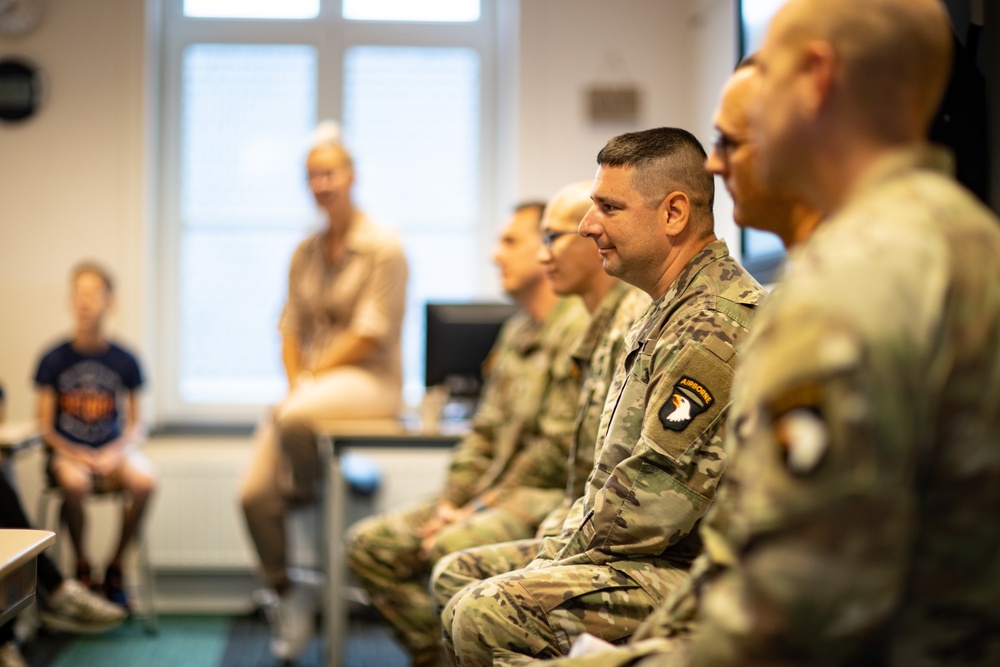 101st shares their stories during the 78th Anniversary of Market Garden