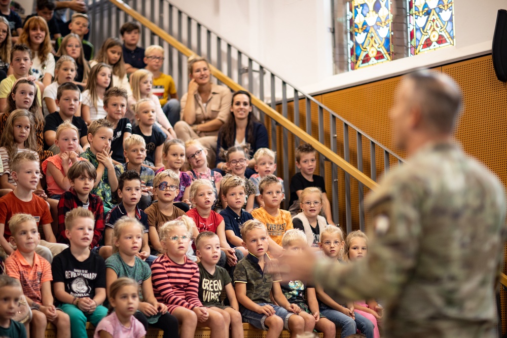 101st shares their stories during the 78th Anniversary of Market Garden
