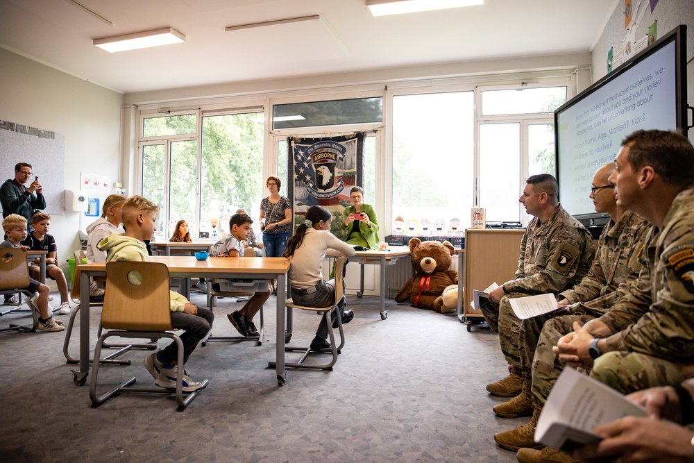 101st shares their stories during the 78th Anniversary of Market Garden