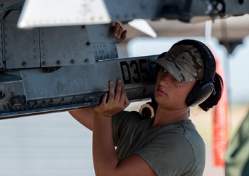 357th Fighter Generation Squadron: LOLA