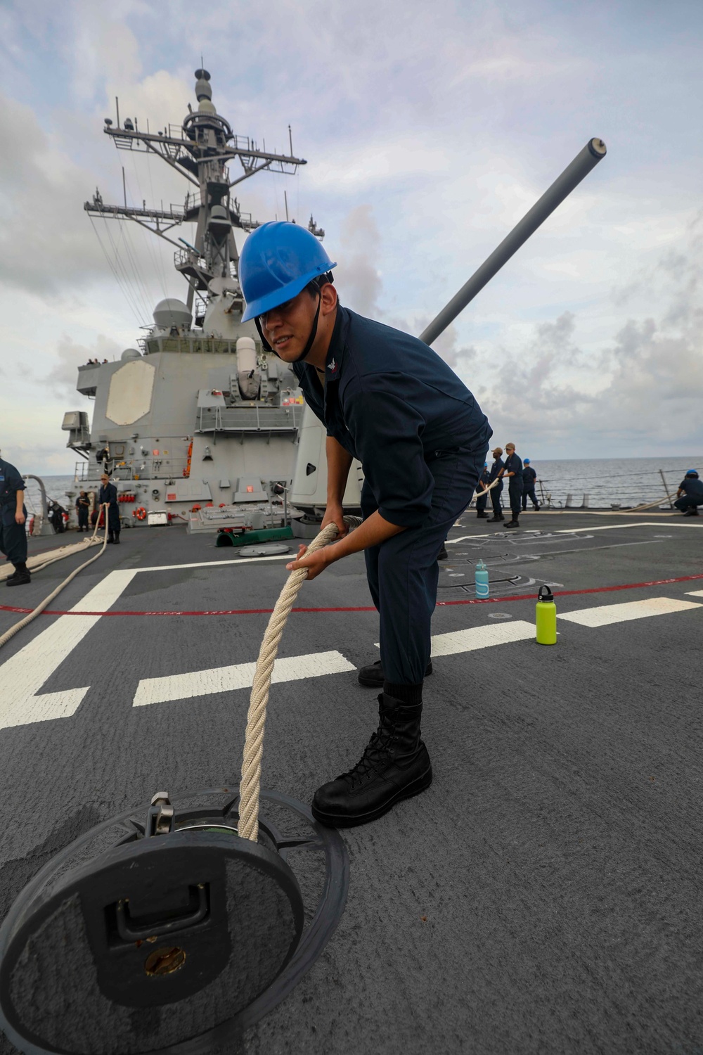 USS Higgins Arrives In Manila For Port Visit