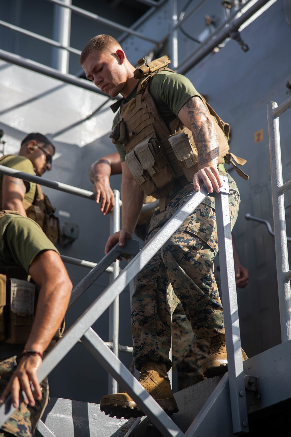 USS Rushmore conducts memorial stair climb