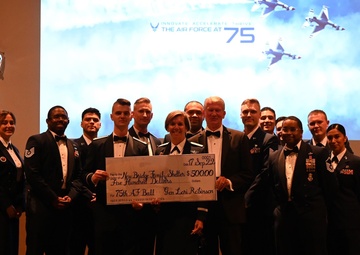 17th TRW celebrates Air Force’s 75th anniversary with a ball