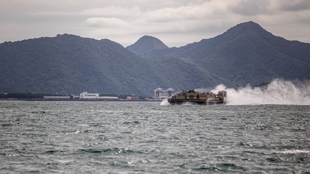 USS Rushmore conducts TRANSPORTEX