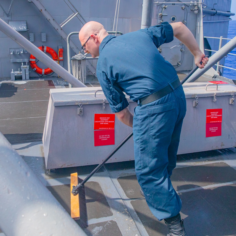 USS Antietam (CG 54) Fresh Water Wash Down