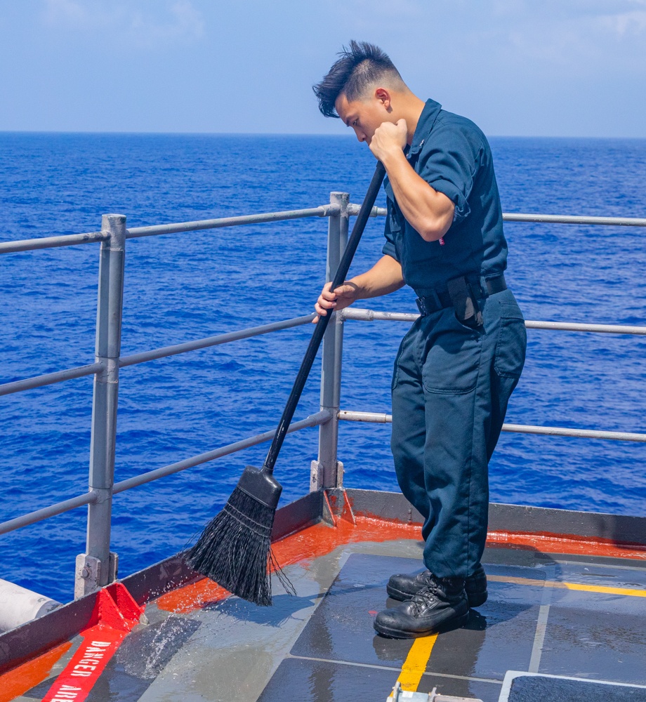 USS Antietam (CG 54) Fresh Water Wash Down