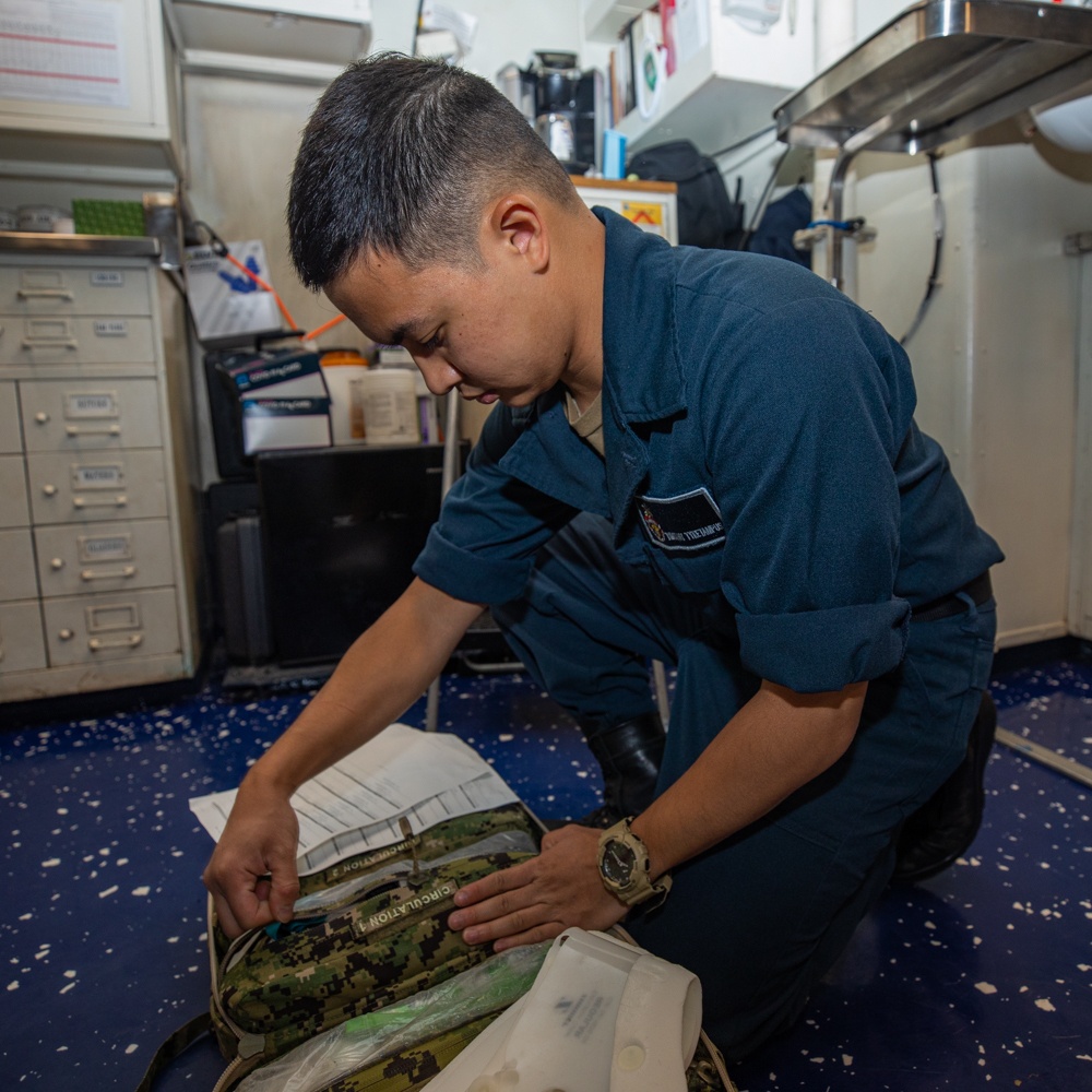 USS Antietam (CG 54) Corpsman Conducts Inventory