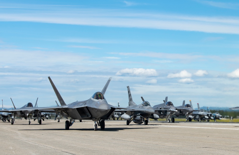 PACAF units hold capabilities demonstration during RED FLAG-ALASKA 22-3