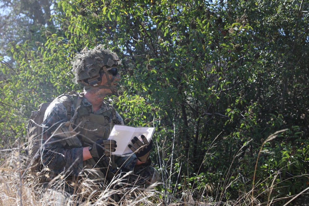 Company E BLT 2/4 13th MEU Conducts an Assault