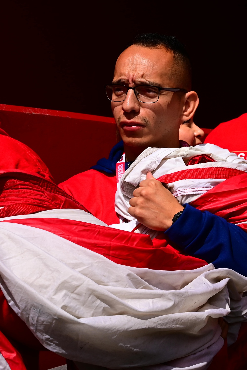 Airmen support San Francisco 49ers’ pre-game flag unfurling