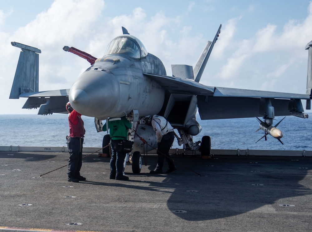 USS Ronald Reagan (CVN 76) conducts flight operations