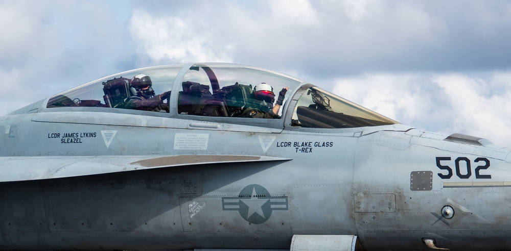 USS Ronald Reagan (CVN 76) conducts flight operations