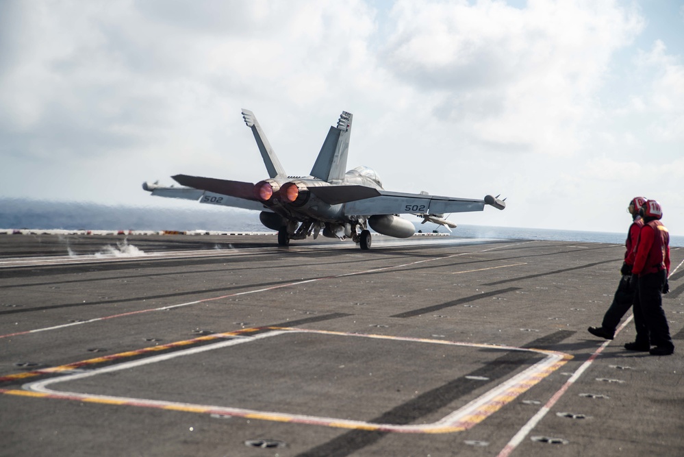 USS Ronald Reagan (CVN 76) conducts flight operations