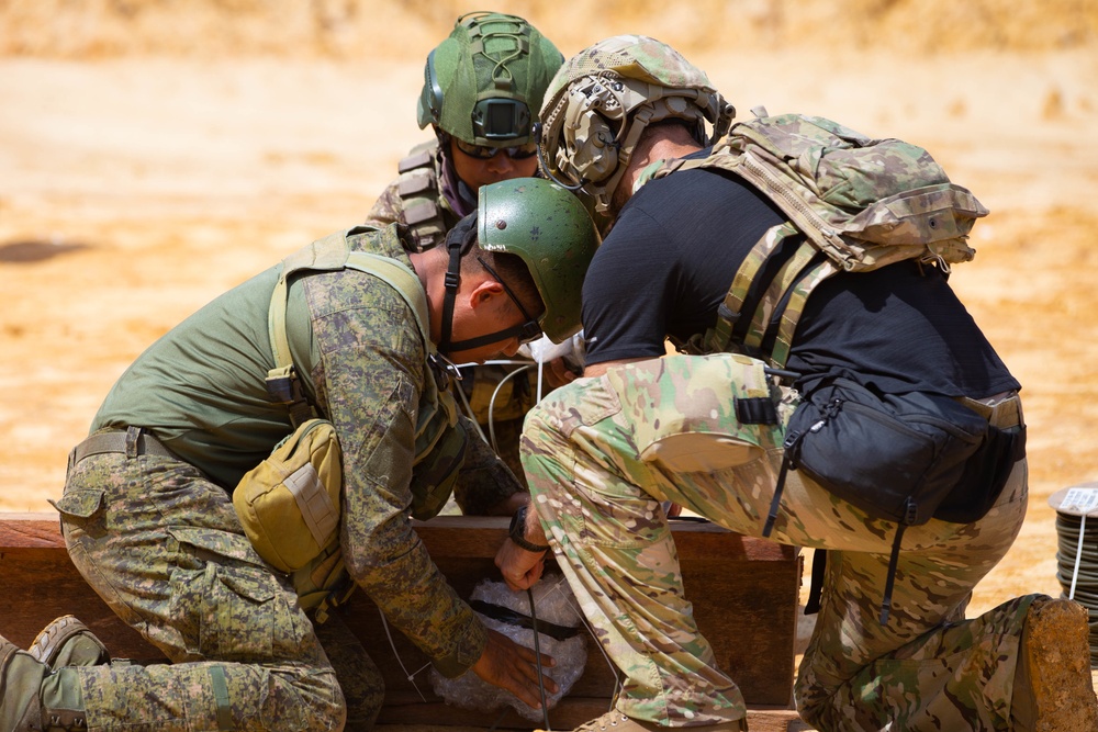 Joint Combined Exchange Training in Palawan