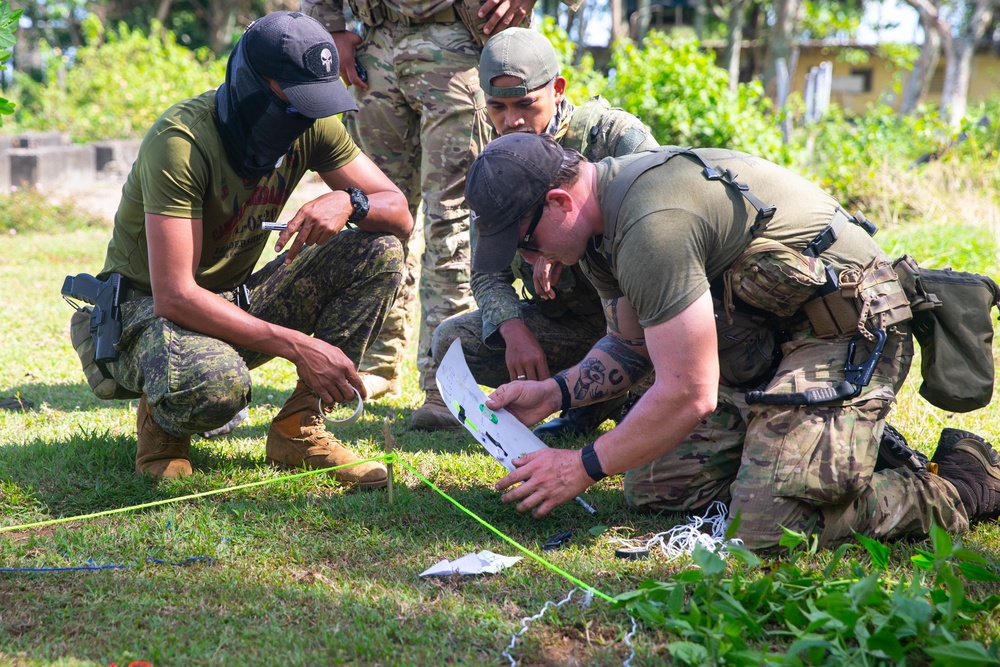 Joint Combined Exchange Training in Palawan