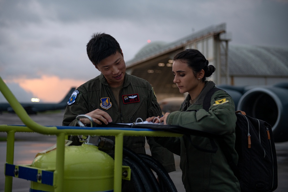 909th ARS fuels Exercise Southern Beach