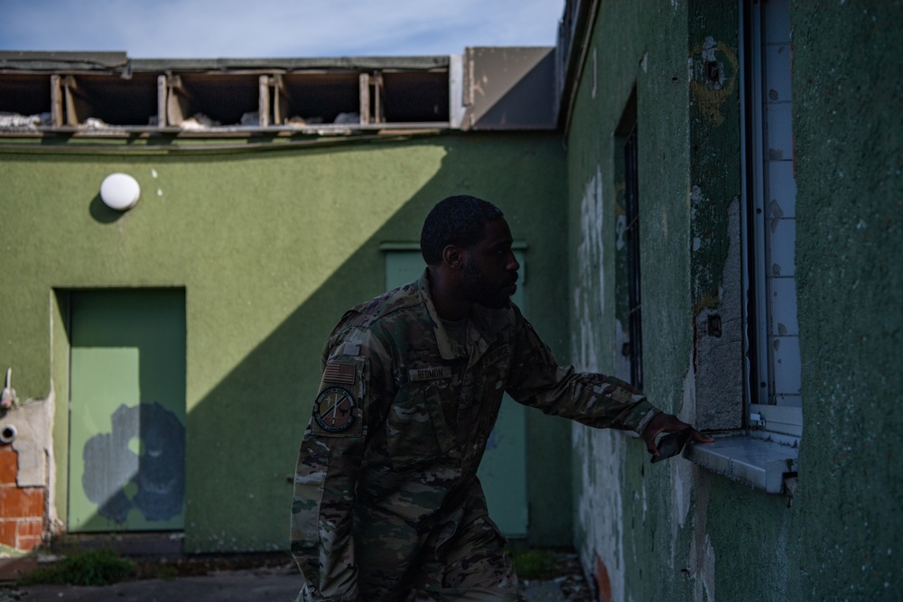 Heavy Rain III, 1st CBCS establishes communication