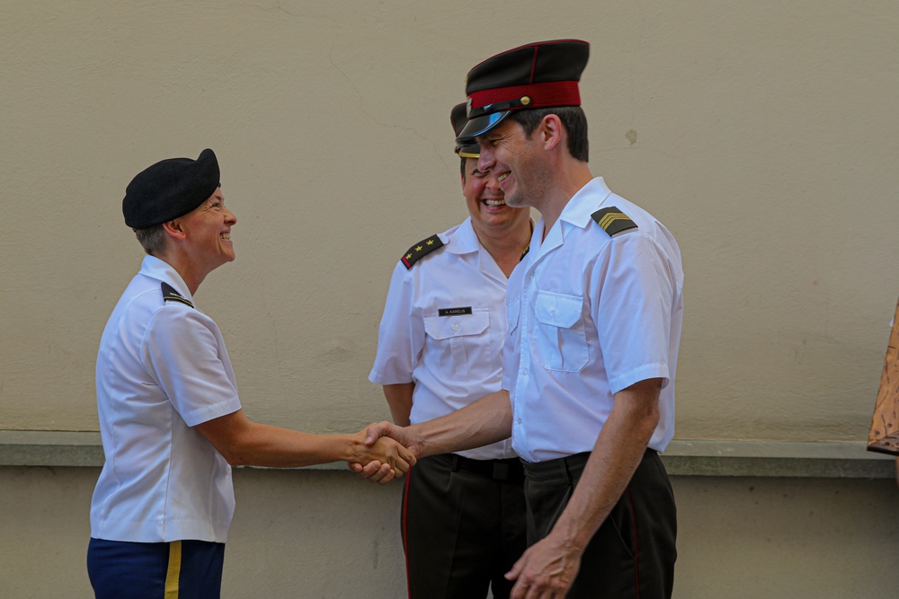 Big Red One Band remembers the past with Latvian National Guard