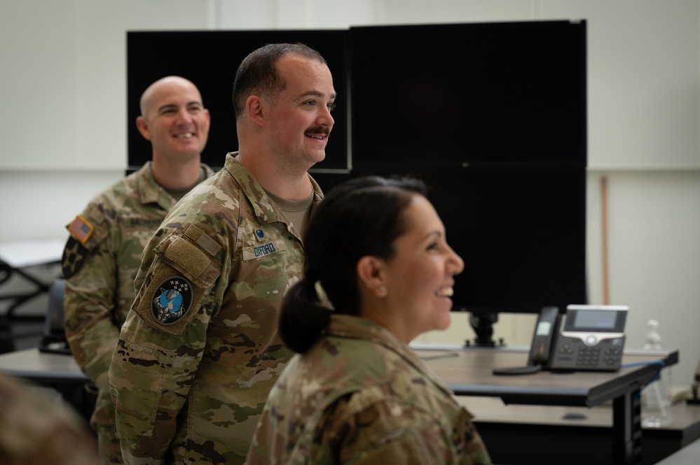 SpOC Commander visits Wideband Satellite Operations Center