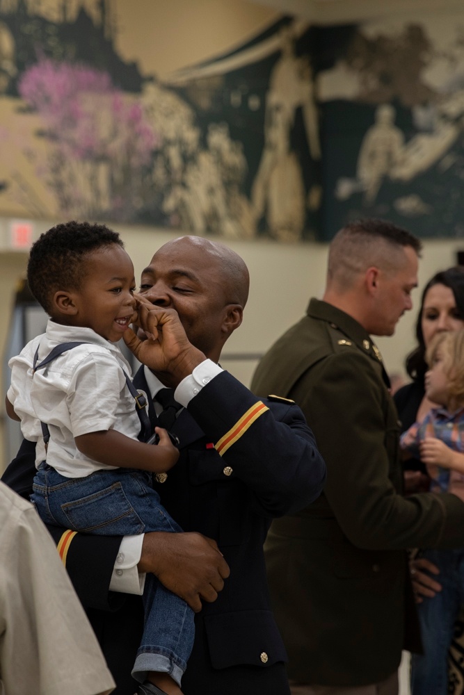 Oklahoma National Guard welcomes 19 new second lieutenants