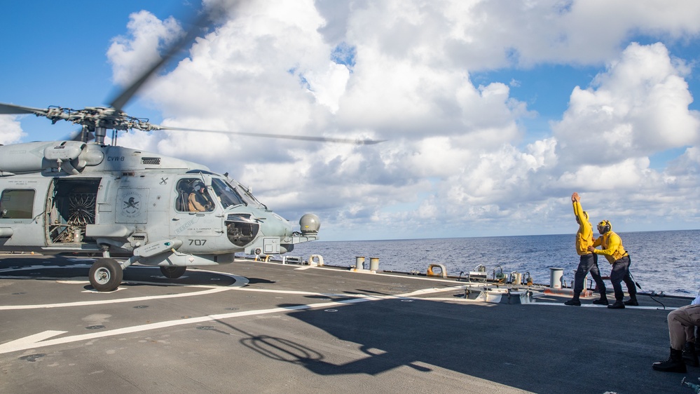 USS Ramage Conducts Flight Operations