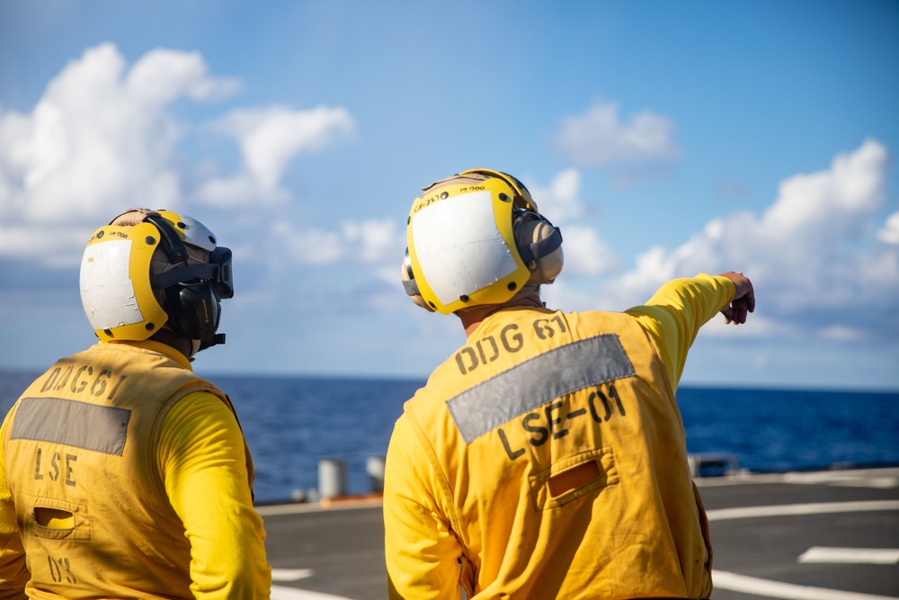 USS Ramage Conducts Flight Operations