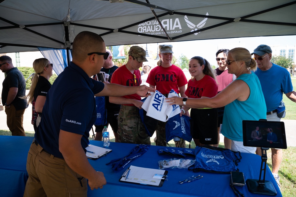 Georgia Air National Guard leaders, recruiters, and Airmen visit Georgia Military College football game