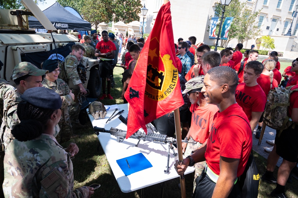 Georgia Air National Guard leaders, recruiters, and Airmen visit Georgia Military College football game