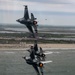 Thunderbirds roar over Jones Beach