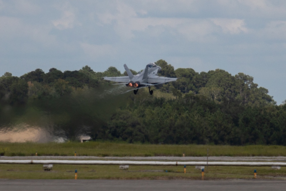 VMFA-312 helps Marines reach new heights