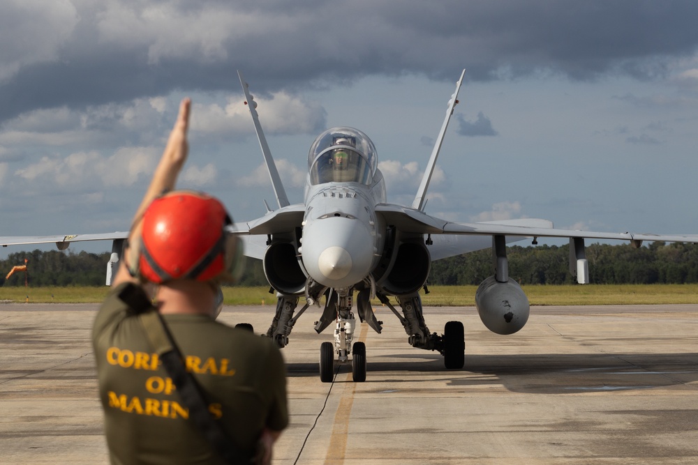 VMFA-312 helps Marines reach new heights