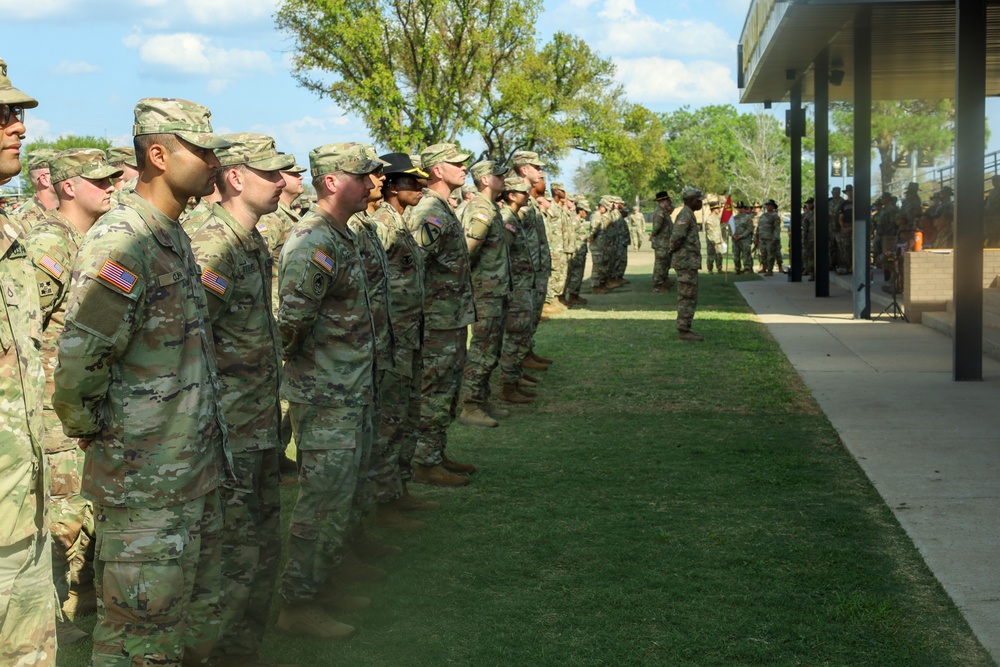 1st Cav Welcomes New Troopers