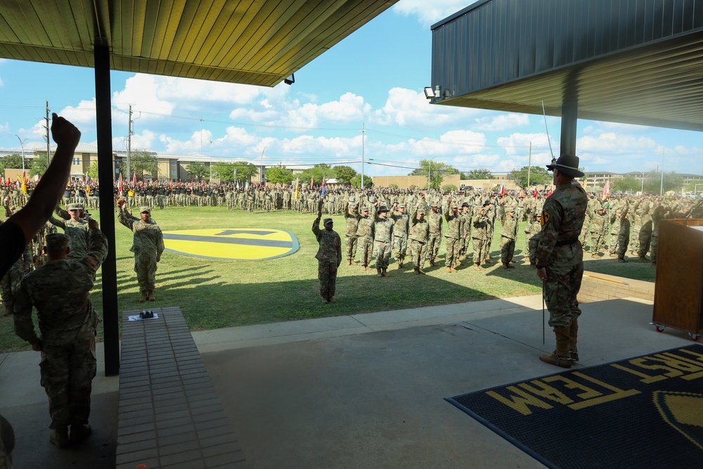 1st Cav Welcomes New Troopers