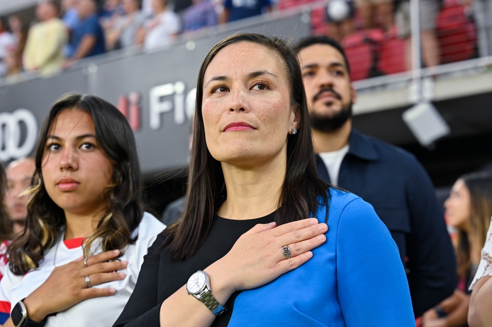 USecAF Jones makes coin toss for Washington Spirit soccer match