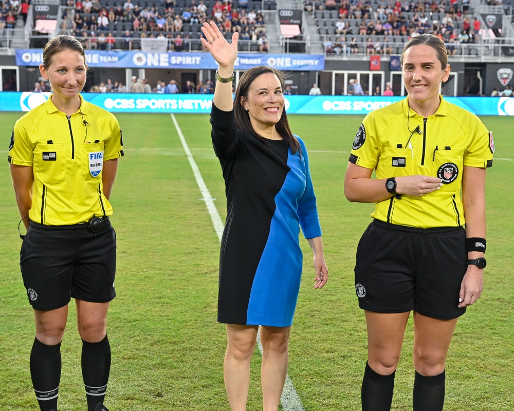 USecAF Jones makes coin toss for Washington Spirit soccer match