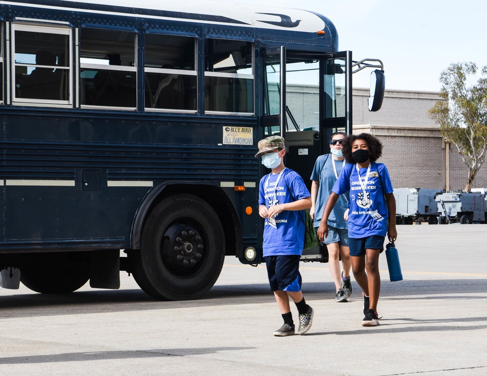 944th Fighter Wing hosts Operation Reserve Kids