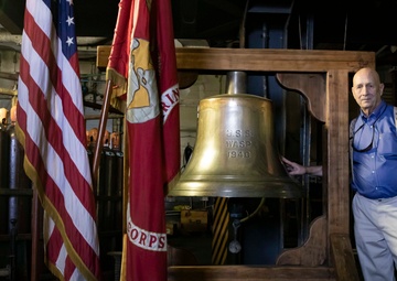 Plankowners Visit USS Wasp