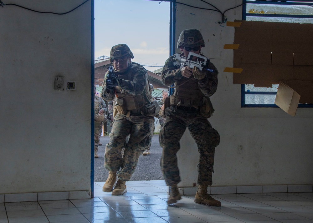 MARFORPAC Marines and French Armed Forces participate in MOUT Training and Jungle Rappel Course