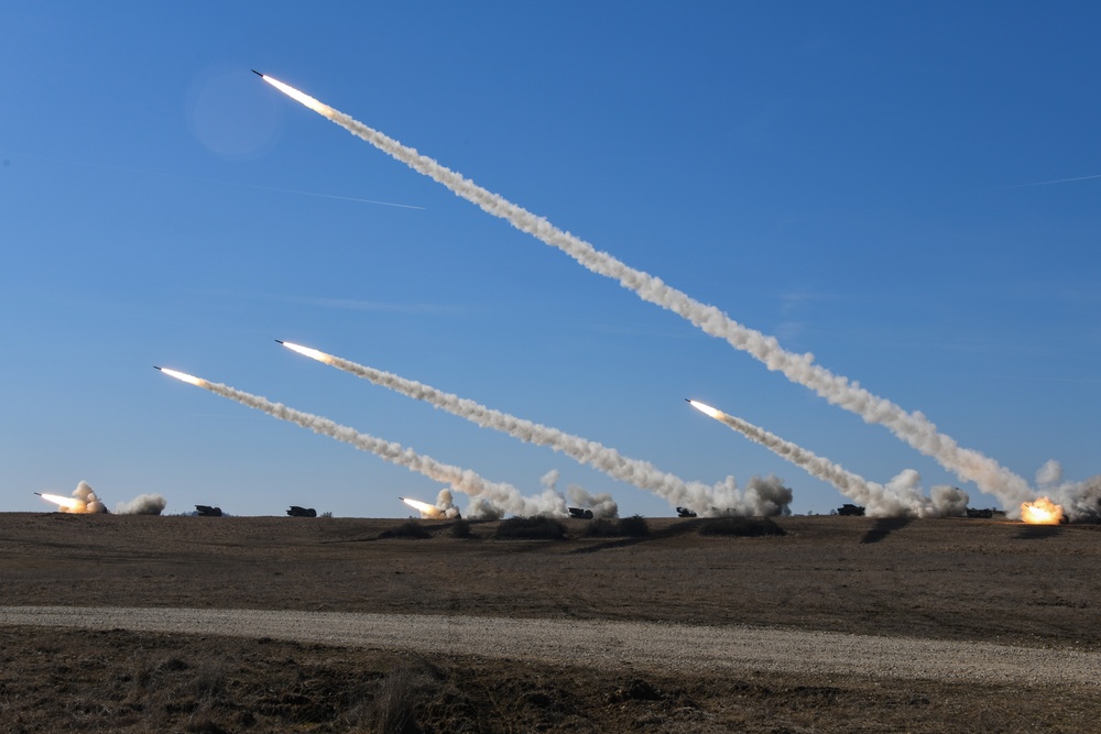 MLRS live fire at Grafenwoehr, Germany