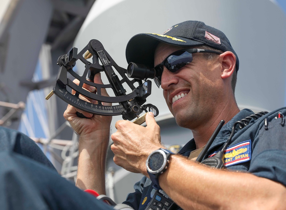 USS Barry (DDG 52) Conducts Underway Replenishment with USNS Rappahannock (T-AO 207)