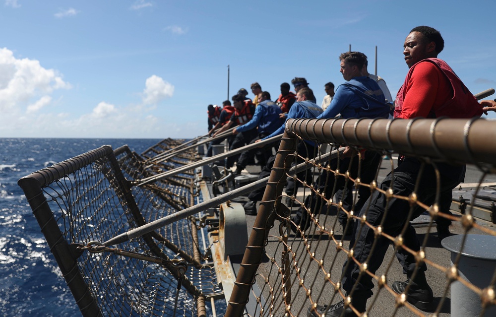 USS Barry (DDG 52) Conducts Flight Operations in the Philippine Sea