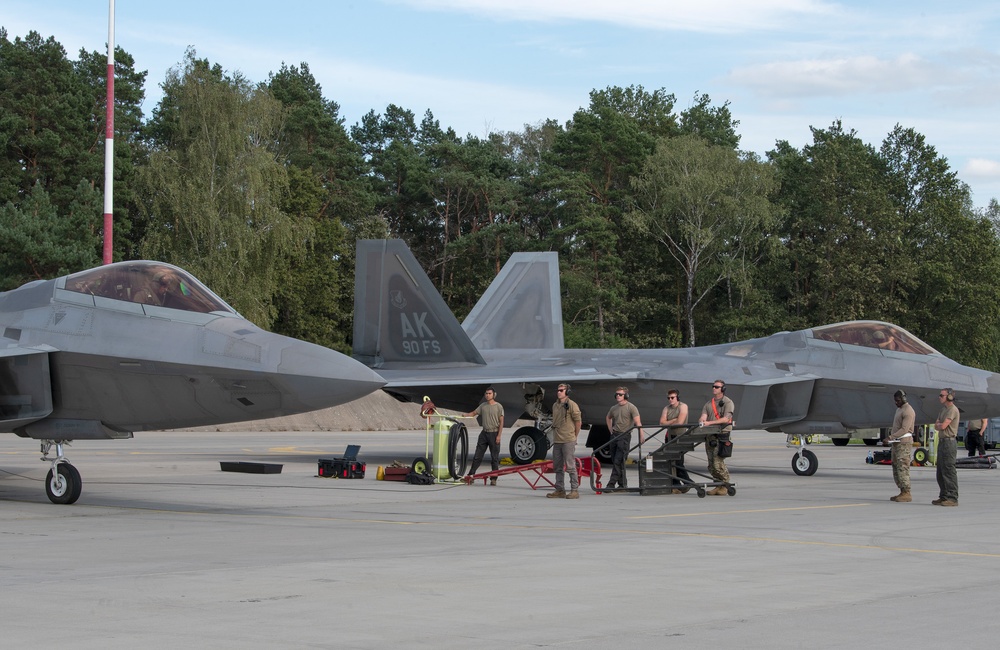 90th EFS Flightline Operations