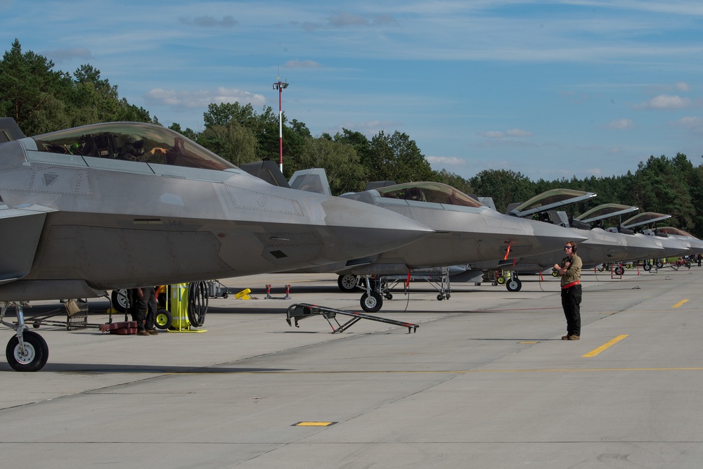 90th EFS Flightline Operations