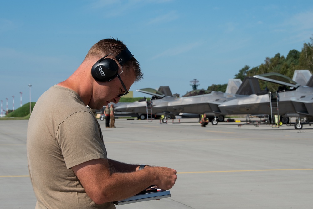 90th EFS Flightline Operations